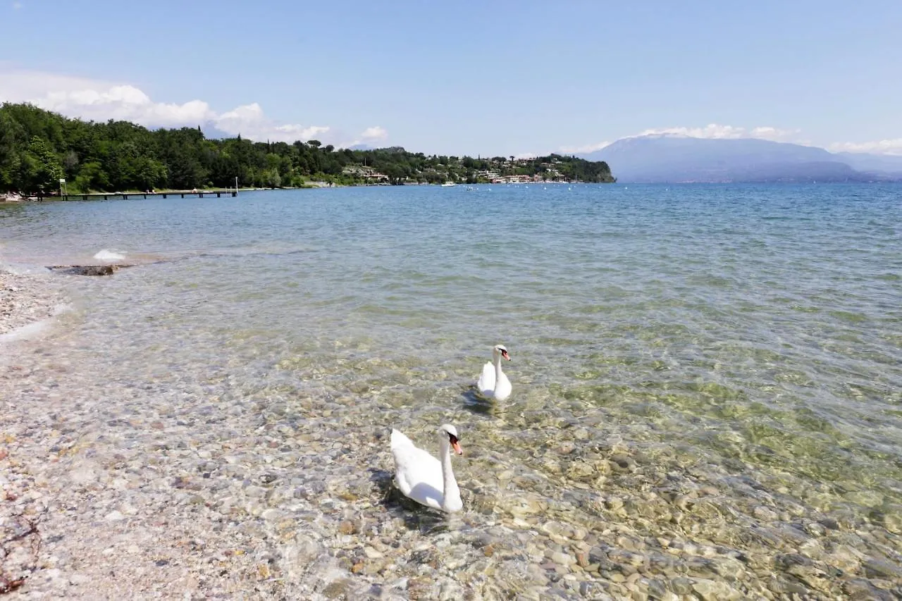 Camping Zocco Manerba del Garda 2*,  Włochy