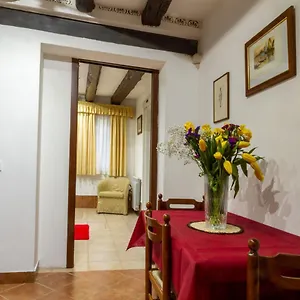 venice-residence-teatro-italia.hotelinveneto.com/
