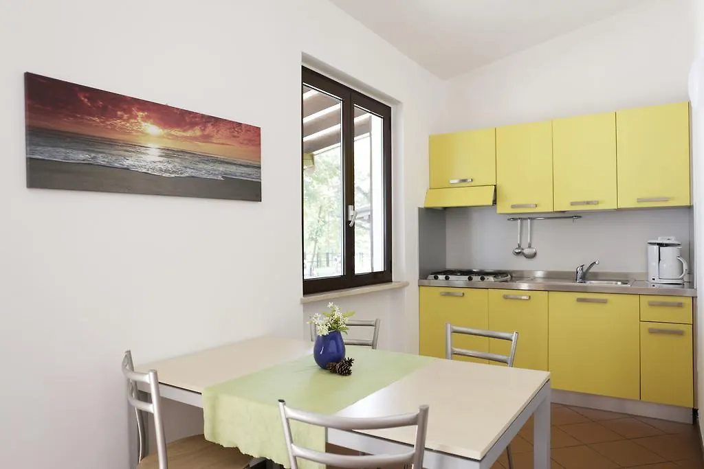 Camping Zocco Manerba del Garda 2*,  Italy